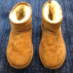 Kids uggs